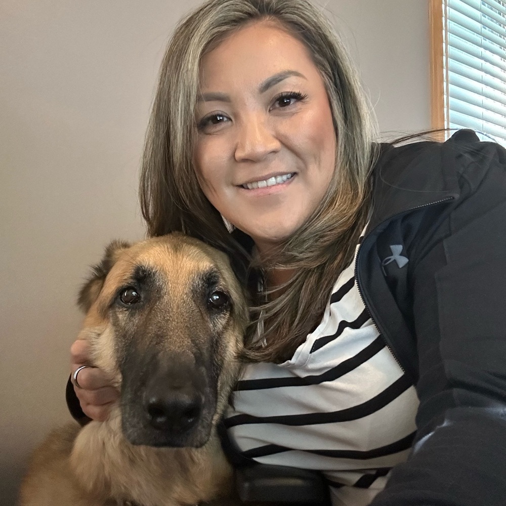 Meet your Posher, Connie